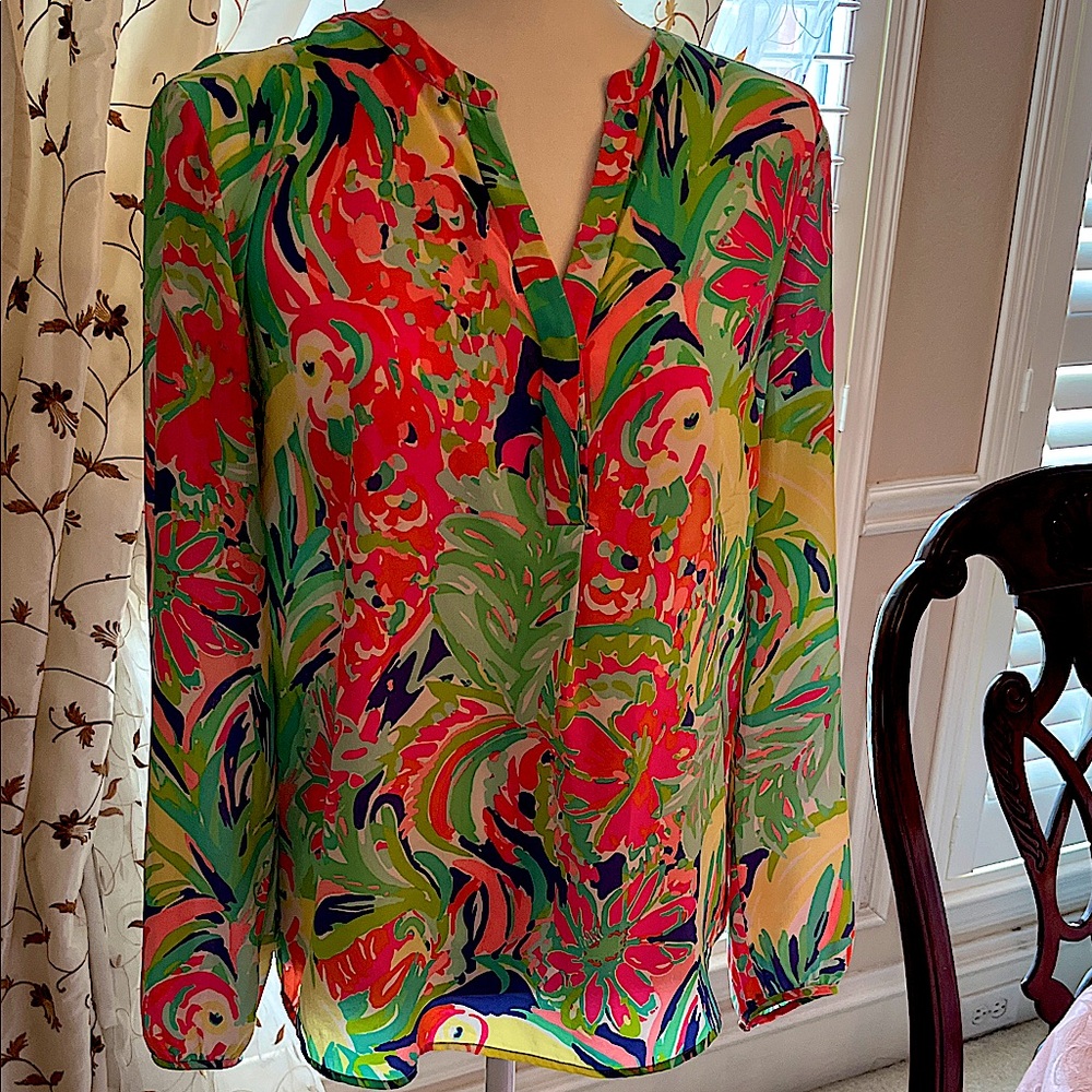 Lily Pulitzer Elsa Silk Blouse beautiful